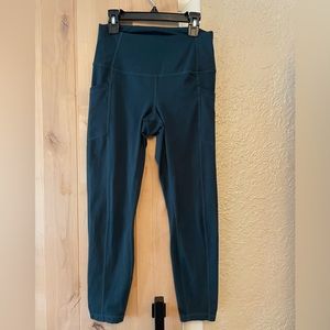 Navy blue yoga pants with pockets